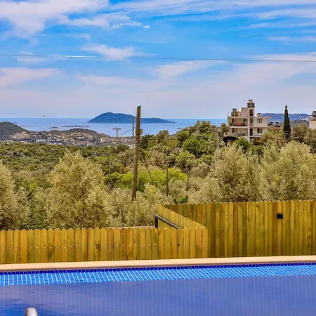 Вилла Albedo Blue Каш